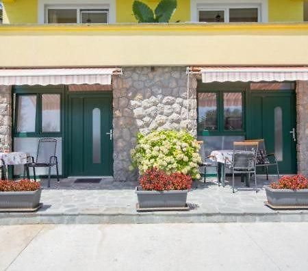 Apartmani Ve-Ro 1 Opatija Exterior foto
